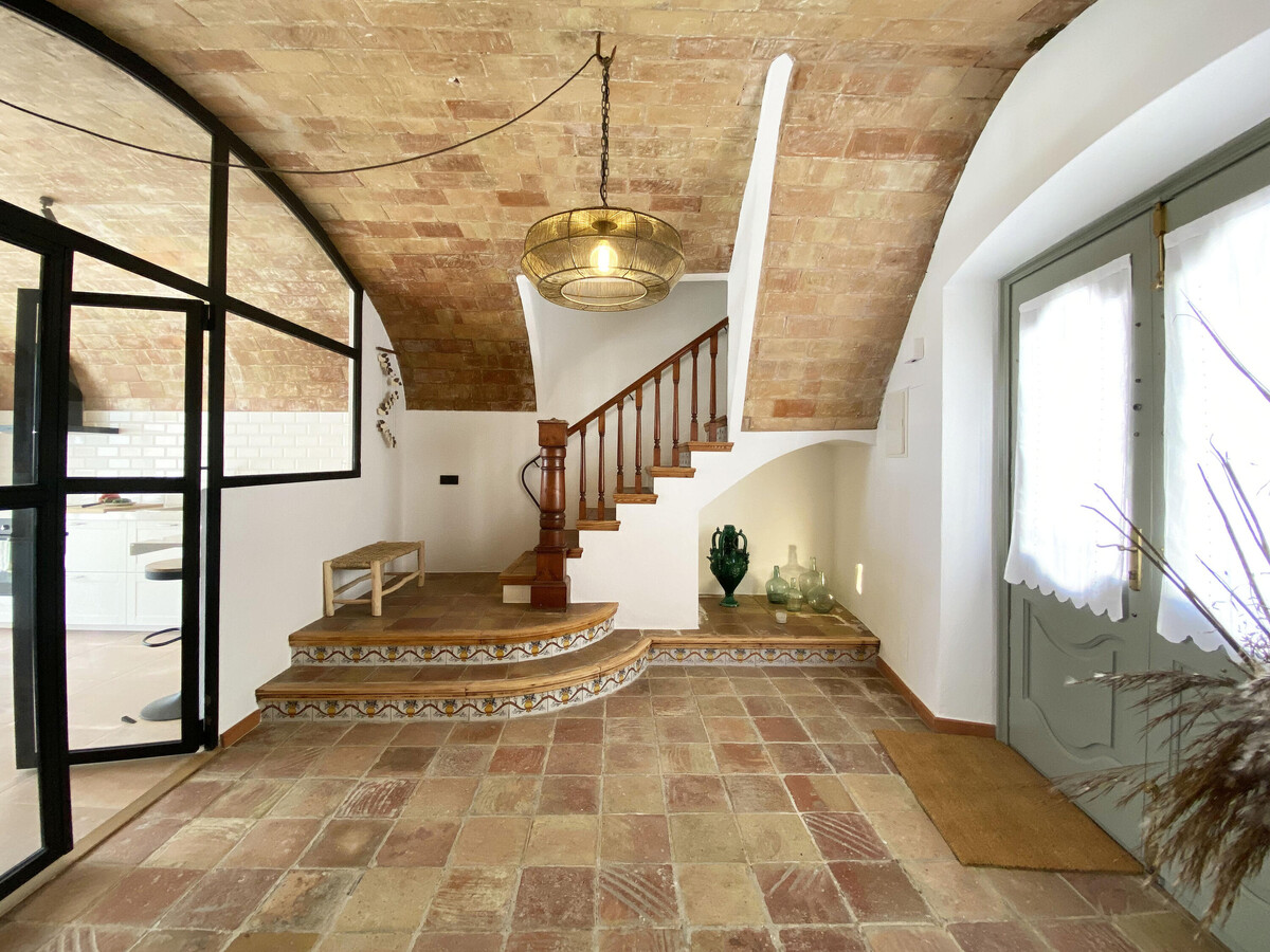 Maison de ville 1788 rénovée, piscine & jardin à Begur - Photo 9