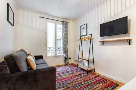 Location appartement à Paris, Studio tranquille - 4P - Place de la Bastille