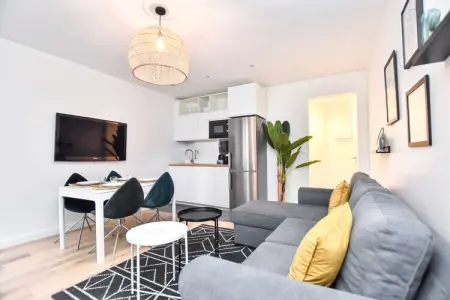 Location appartement à Paris, Superbe appartement pour 6 personnes א Paris