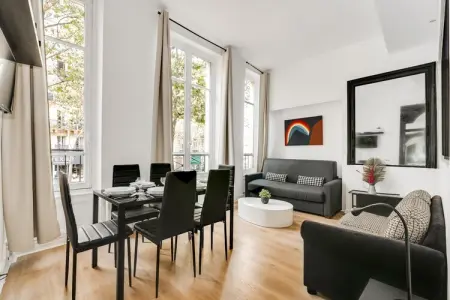 Location appartement à Paris, Appartement chic - 2BR/5P - Boulevard Saint-Germain