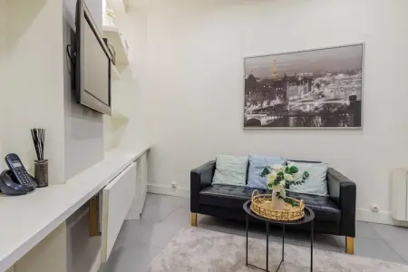 Location appartement à Paris, Charmant studio - 2P - Jardin du Luxembourg