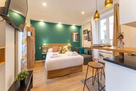 Location appartement à Paris, Agréable studio  - Centre de Paris