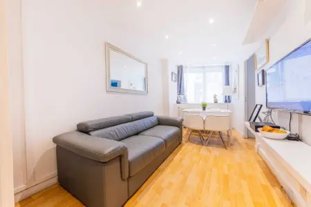 Location appartement à Paris, Super appartement - 1BR/4P - Sacré Coeur