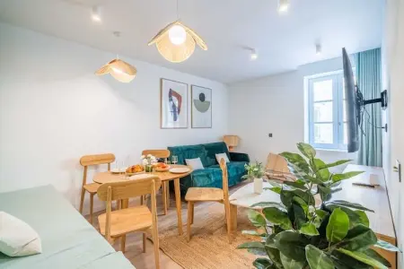 Location appartement à Saint Tropez, Appartement cosy 2 chambres - Hyper centre St Tropez