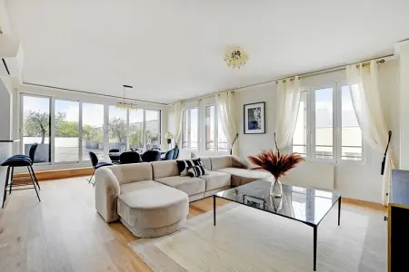 Location appartement de vacances à Courbevoie