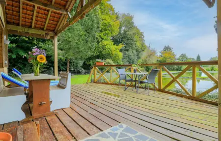 Chalet avec étang privé à Gueschart : photo 2