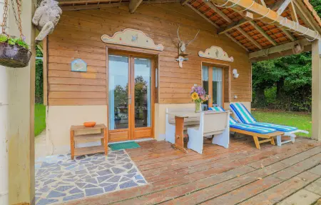 Chalet avec étang privé à Gueschart : photo 11