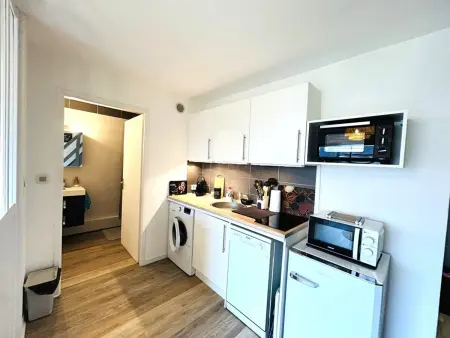 Appartement rénové à 50m de la plage, 4 pers, parking privé : photo 6