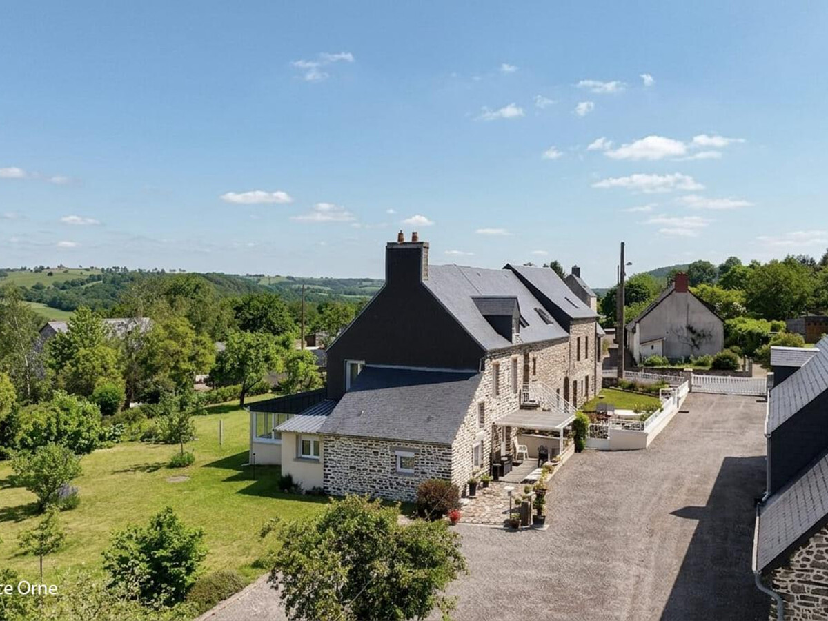 Gîte rénové 2 pièces avec cellier à Saint-Pierre-du-Regard - Photo 2