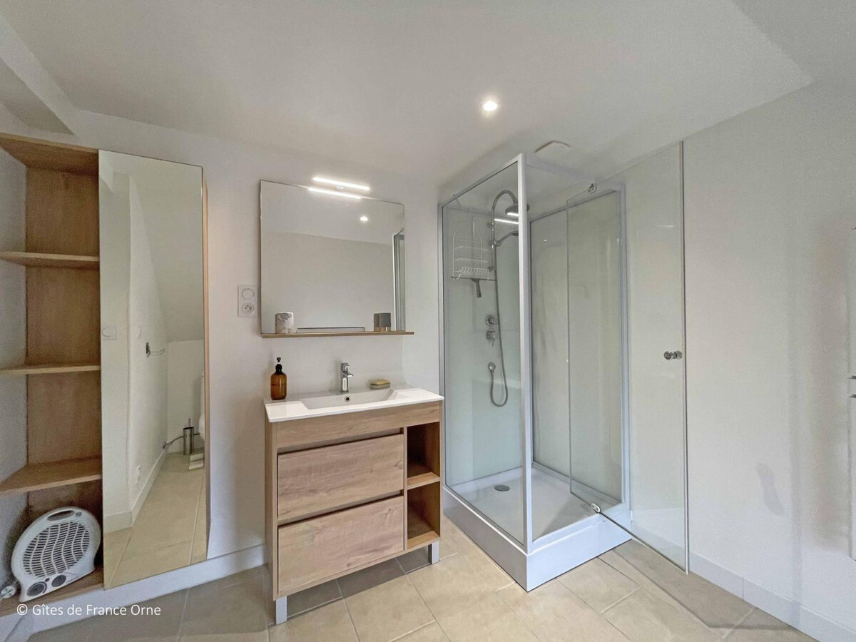Gîte rénové 2 pièces avec cellier à Saint-Pierre-du-Regard - Photo 9