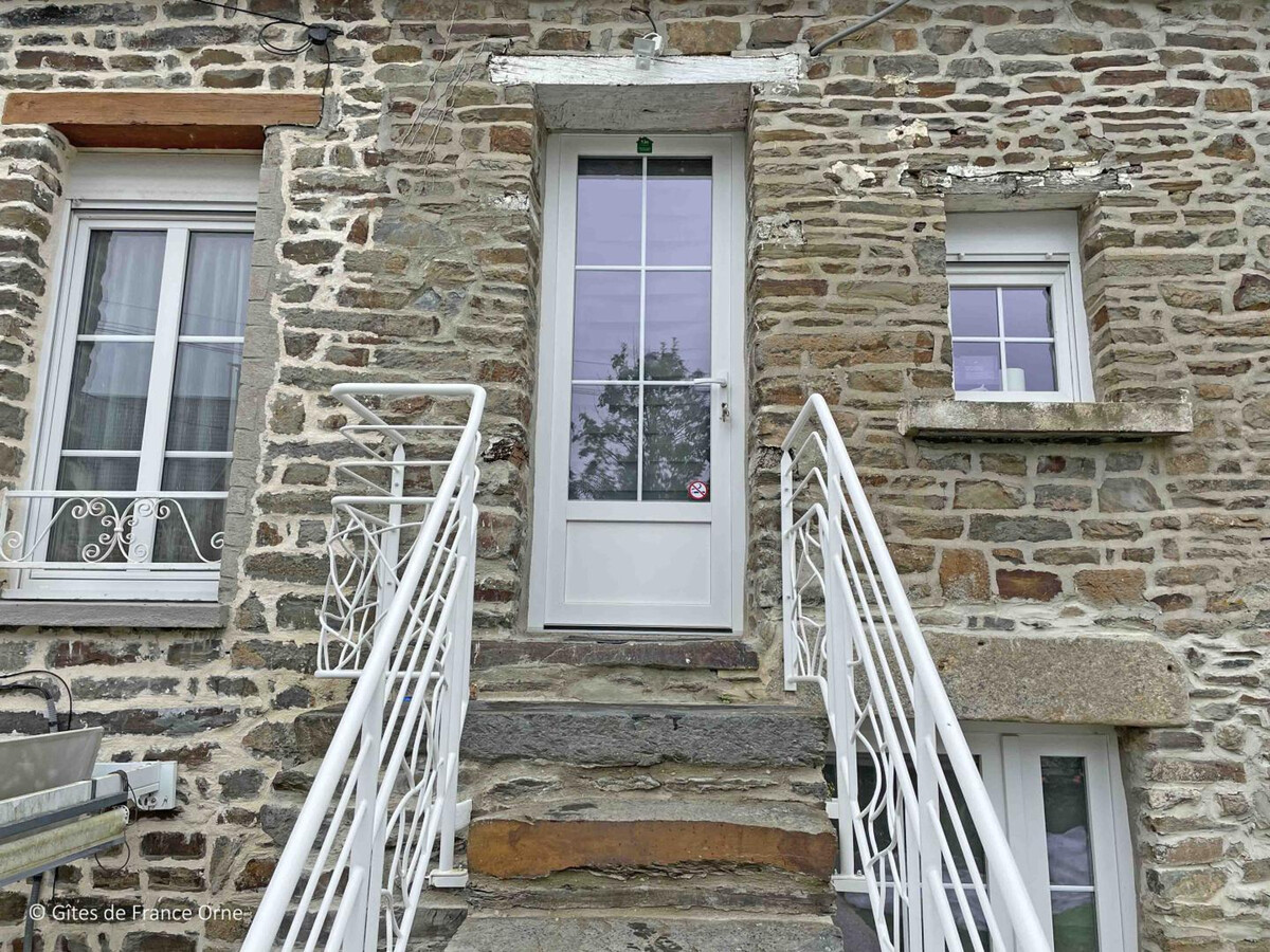 Studio duplex rénové avec mezzanine, Suisse Normande - Photo 10