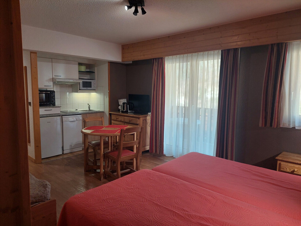 Studio 30m² centre Brides-les-Bains, balcon, 4 pers - Photo 2