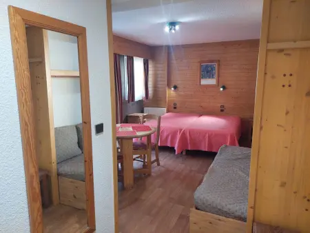 Location appartement à Brides les Bains, Studio à Brides-les-Bains avec wifi et parking, 4 pers
