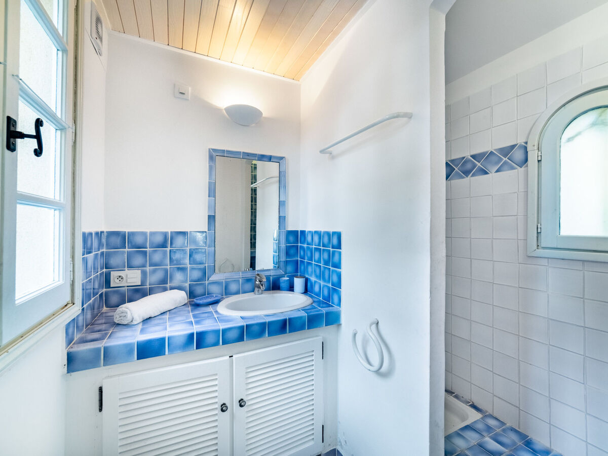 Villa Les Mimosas - 5 chambres, piscine privée à Gassin - Photo 19