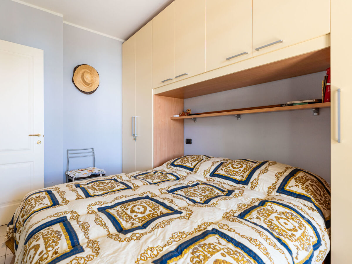 Appartement vue mer à Imperia, terrasse 24 m² - Photo 11
