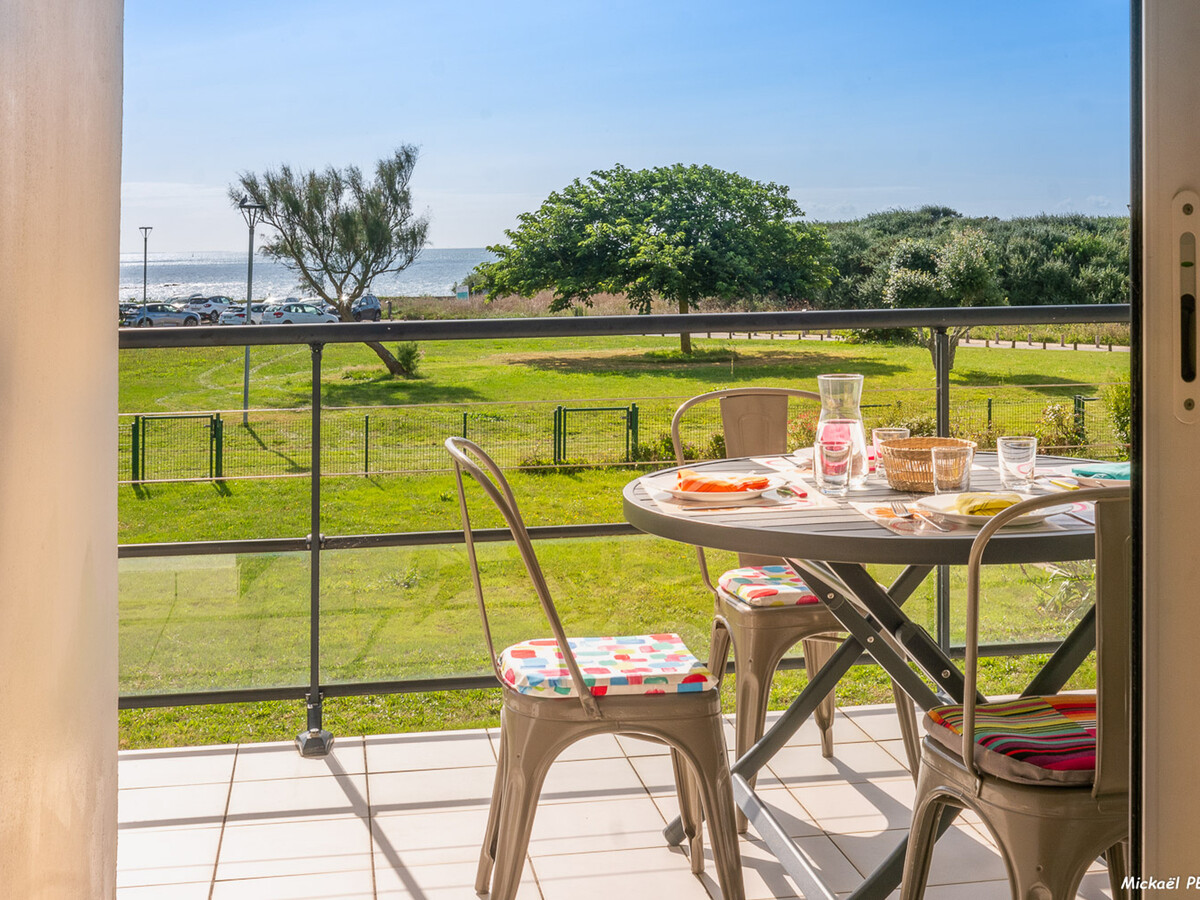T3 vue mer avec terrasse et parking à Larmor-Plage - Photo 1