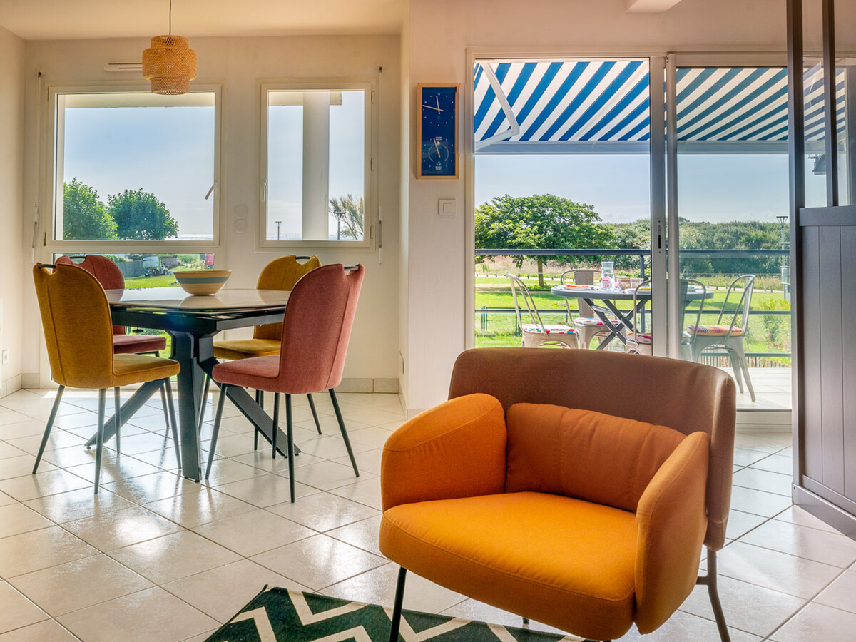 T3 vue mer avec terrasse et parking à Larmor-Plage - Photo 2