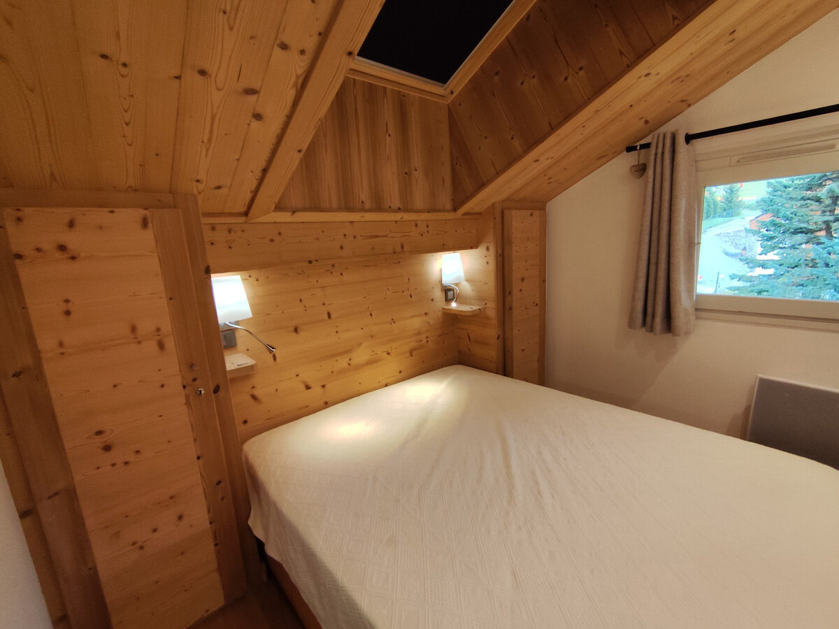 Appartement skis aux pieds, 7 personnes, vue montagne à Méribel - Photo 3