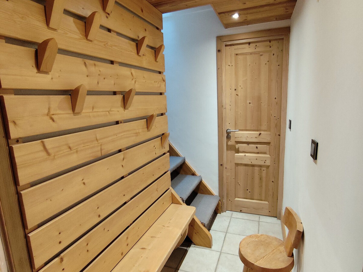 Appartement skis aux pieds, 7 personnes, vue montagne à Méribel - Photo 9