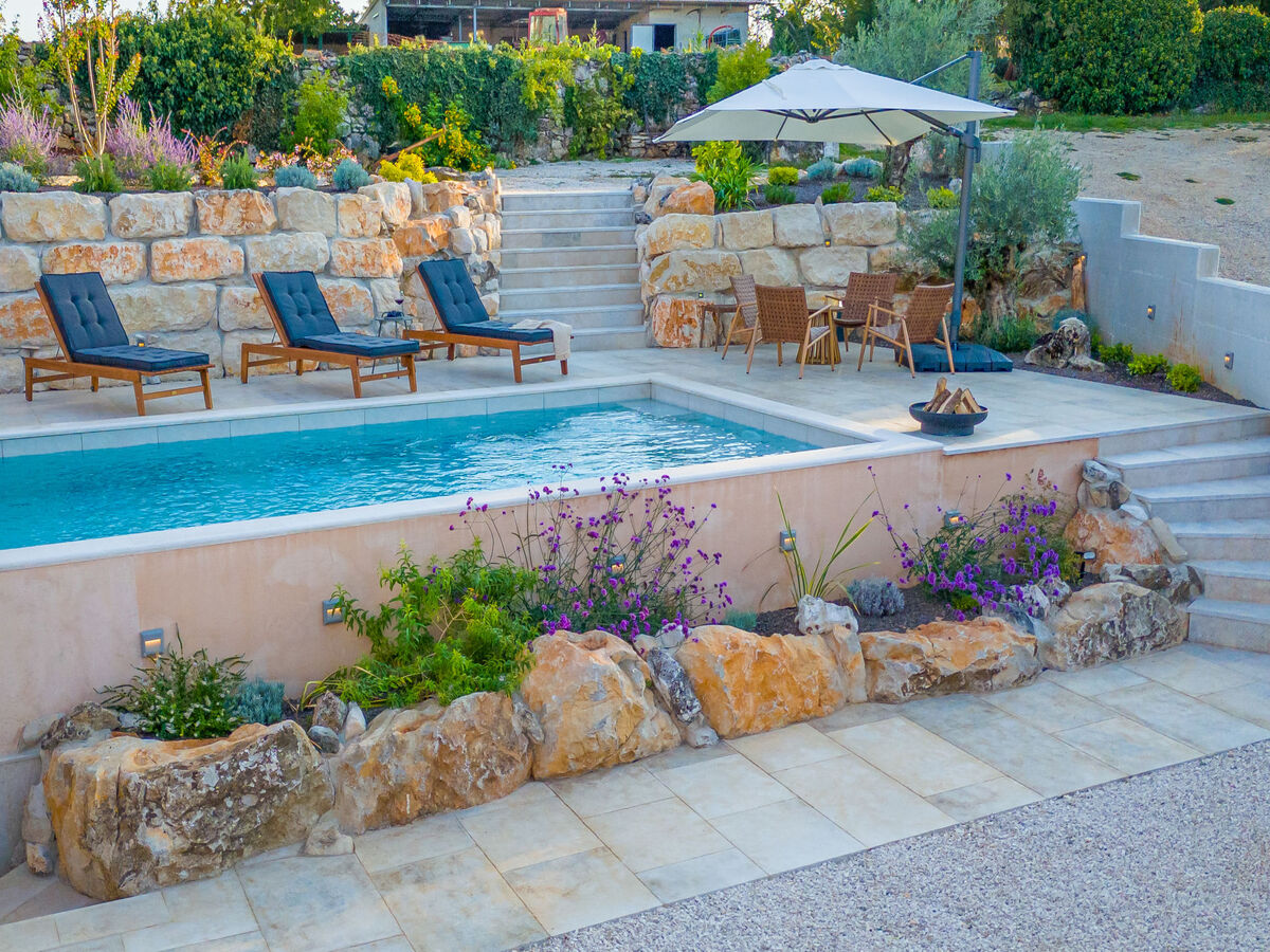 Botra Maria Luxury – Maison 4 pièces avec piscine privée - Photo 22