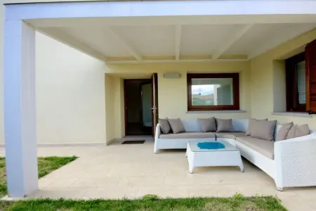 Location villa à San Teodoro, Villa Franca - UTNZ