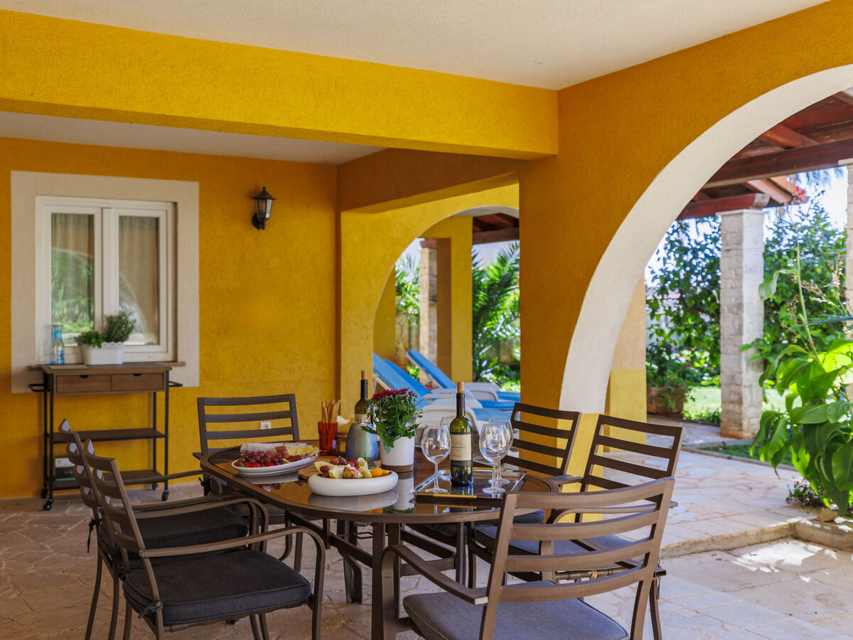 Maison Sonja avec piscine privée à Ližnjan - Photo 7