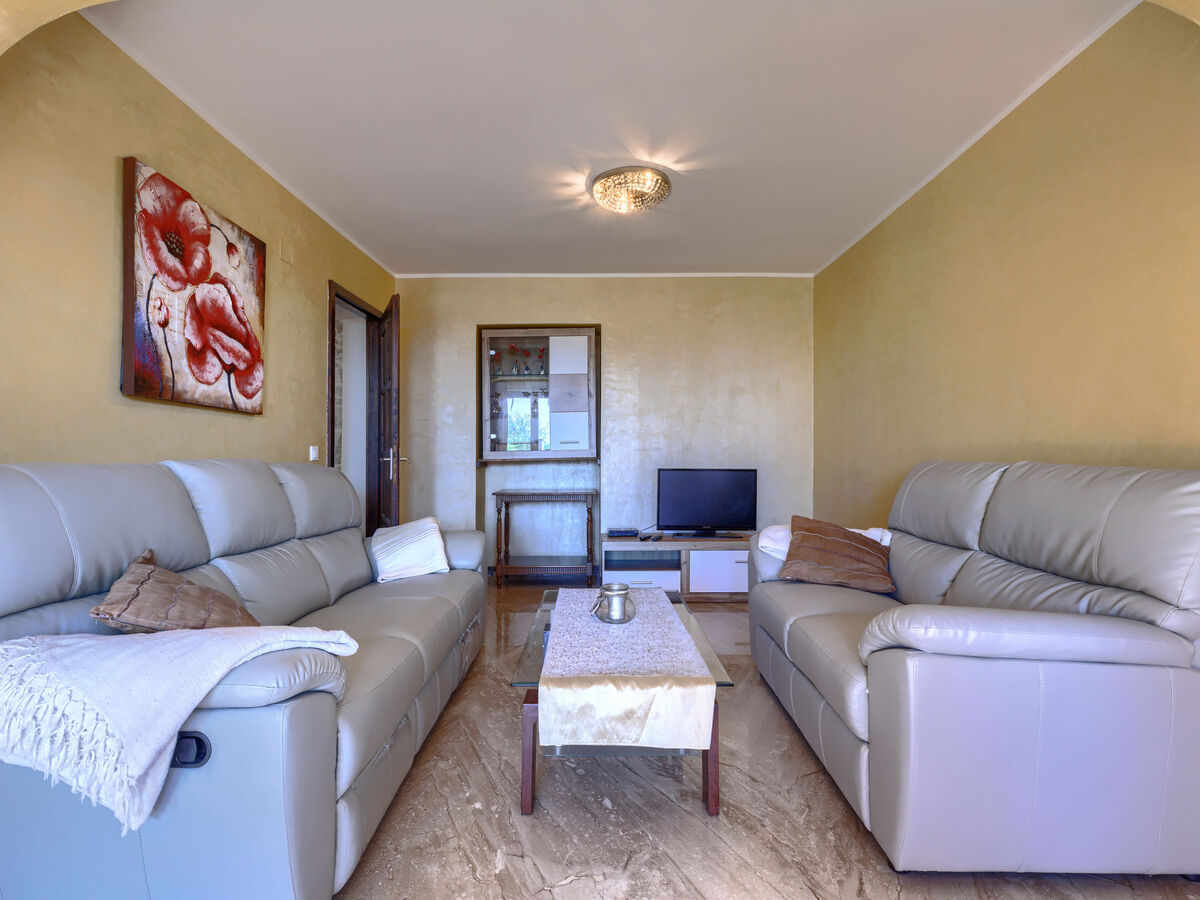 Maison Sonja avec piscine privée à Ližnjan - Photo 8