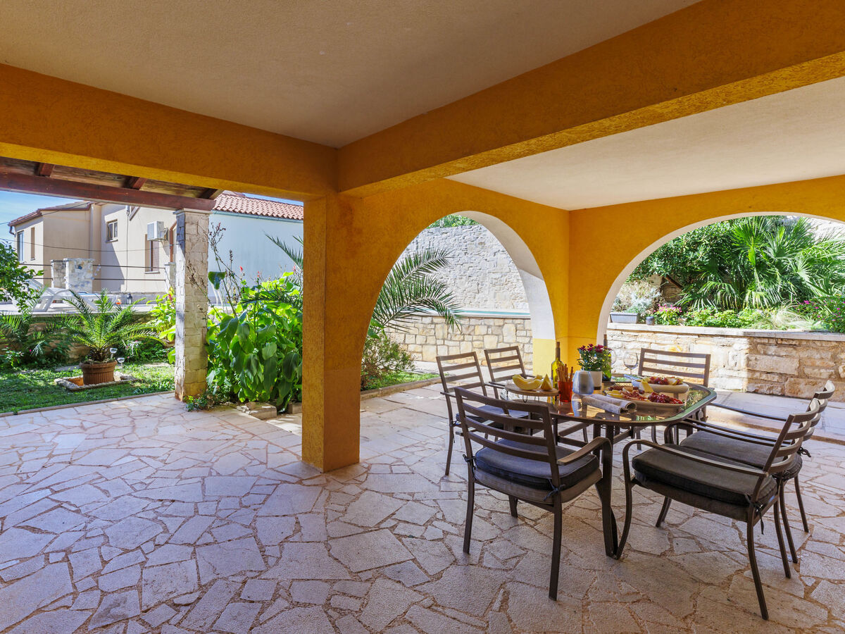 Maison Sonja avec piscine privée à Ližnjan - Photo 17