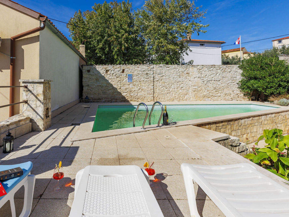 Maison Sonja avec piscine privée à Ližnjan - Photo 43