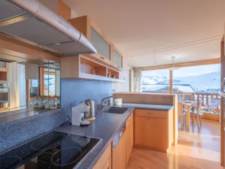 Appartement 96m² Huez, ski aux pieds, parking : photo 5
