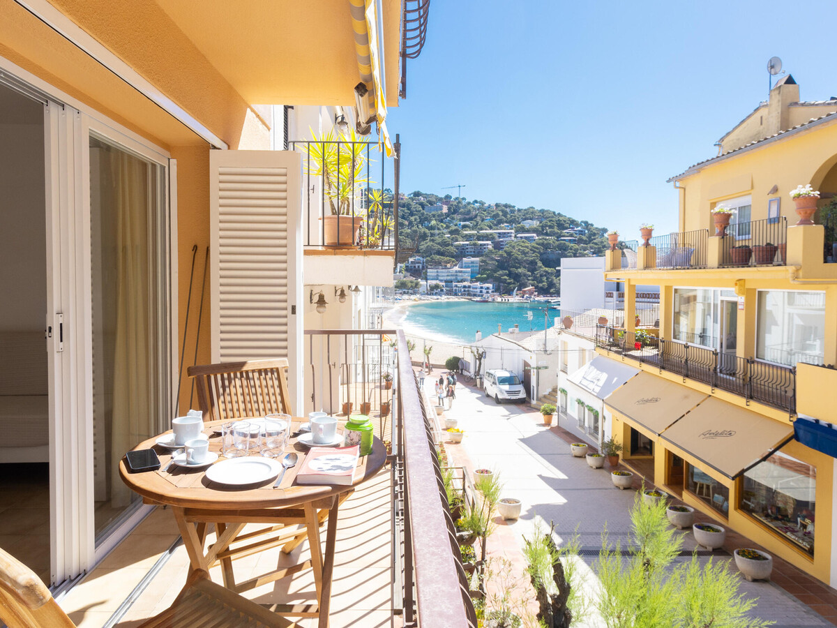 Appartement vue mer au pied de la plage à Llafranc - Photo 1