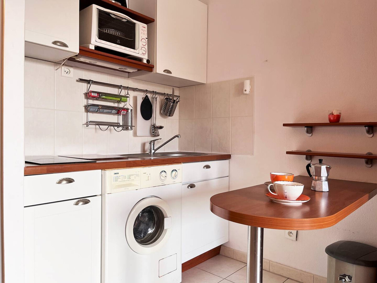 Appartement 6 pers. au Lavandou, 100m plage, terrasse sud - Photo 5
