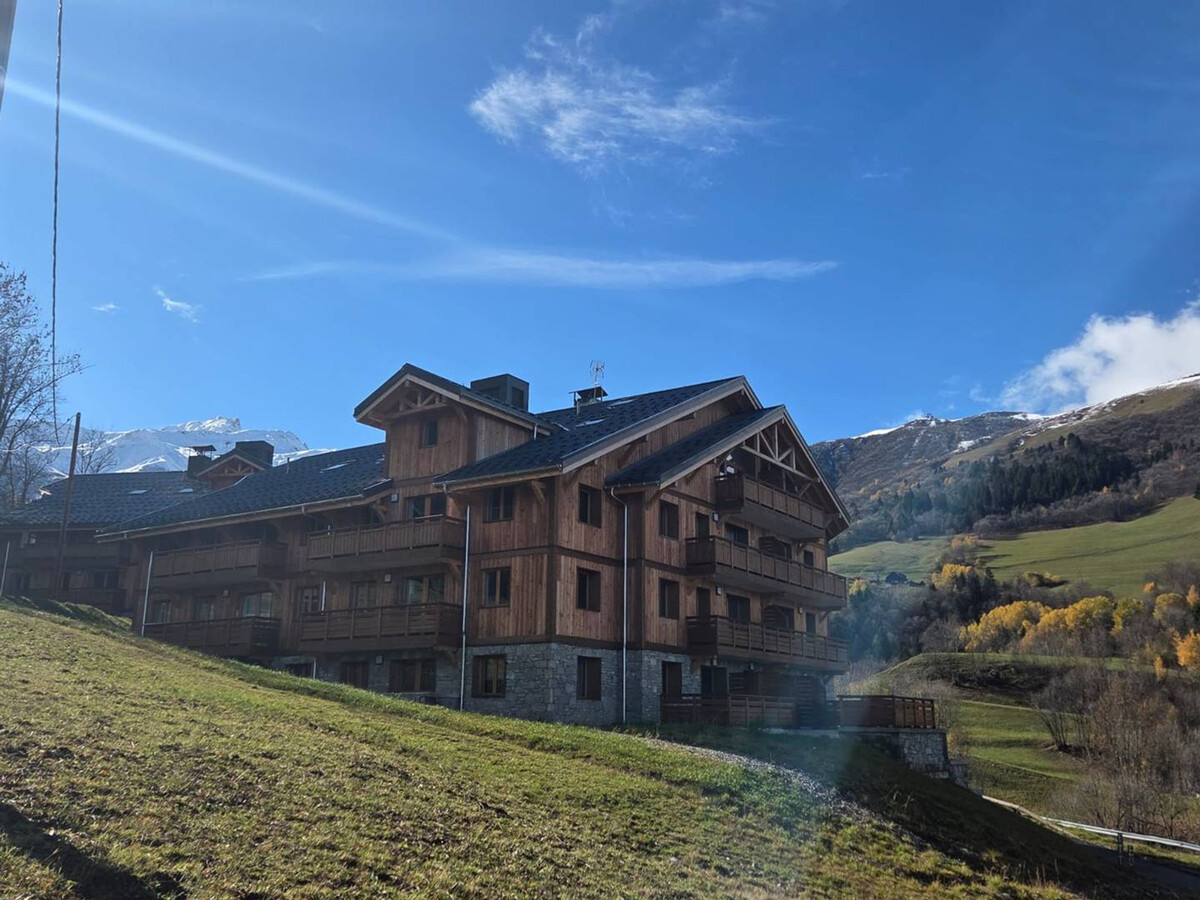 T2 + cabine neuf, balcon vue Lauzière à Valmorel - Photo 14