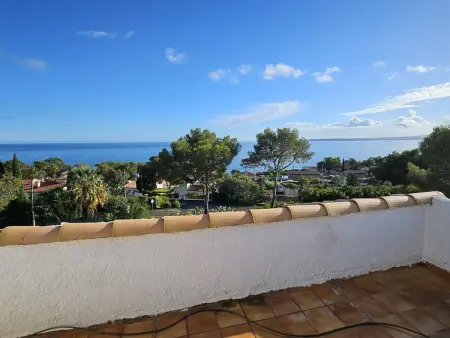 Villa charmante avec piscine, clim, wifi et parking à 300m de la mer : photo 12