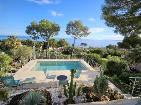 Villa charmante avec piscine, clim, wifi et parking à 300m de la mer : photo 14
