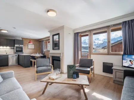 Location appartement à Val Thorens, Appartement 75m² avec cheminée proche pistes, 3 chambres, pour 8 personnes