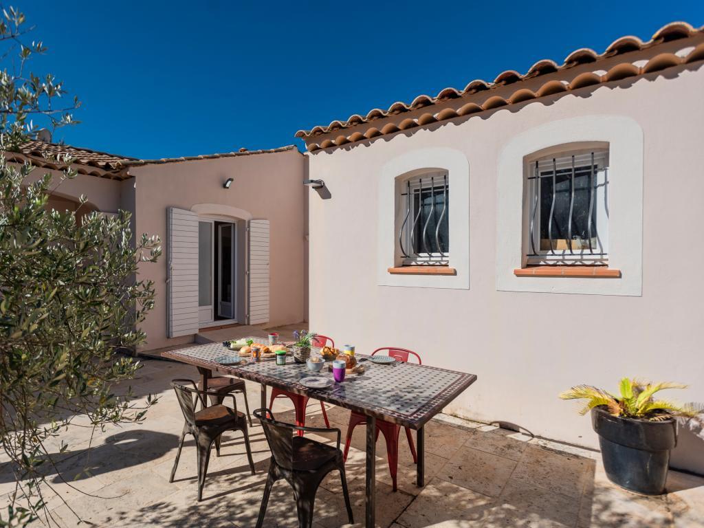 Plein Sud, Villa avec clim, piscine et proche du village - Photo 8