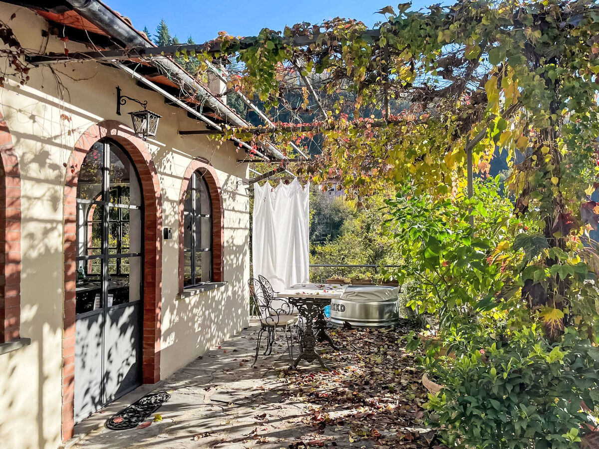 Casa Corsonna, studio 24 m² à Barga avec jardin - Photo 28