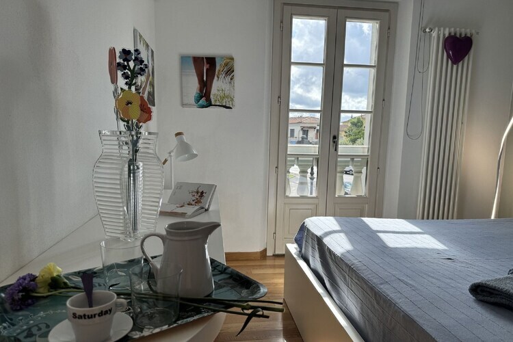 Galleria degli Artisti – Maison pierre Lucca, piscine - Photo 12