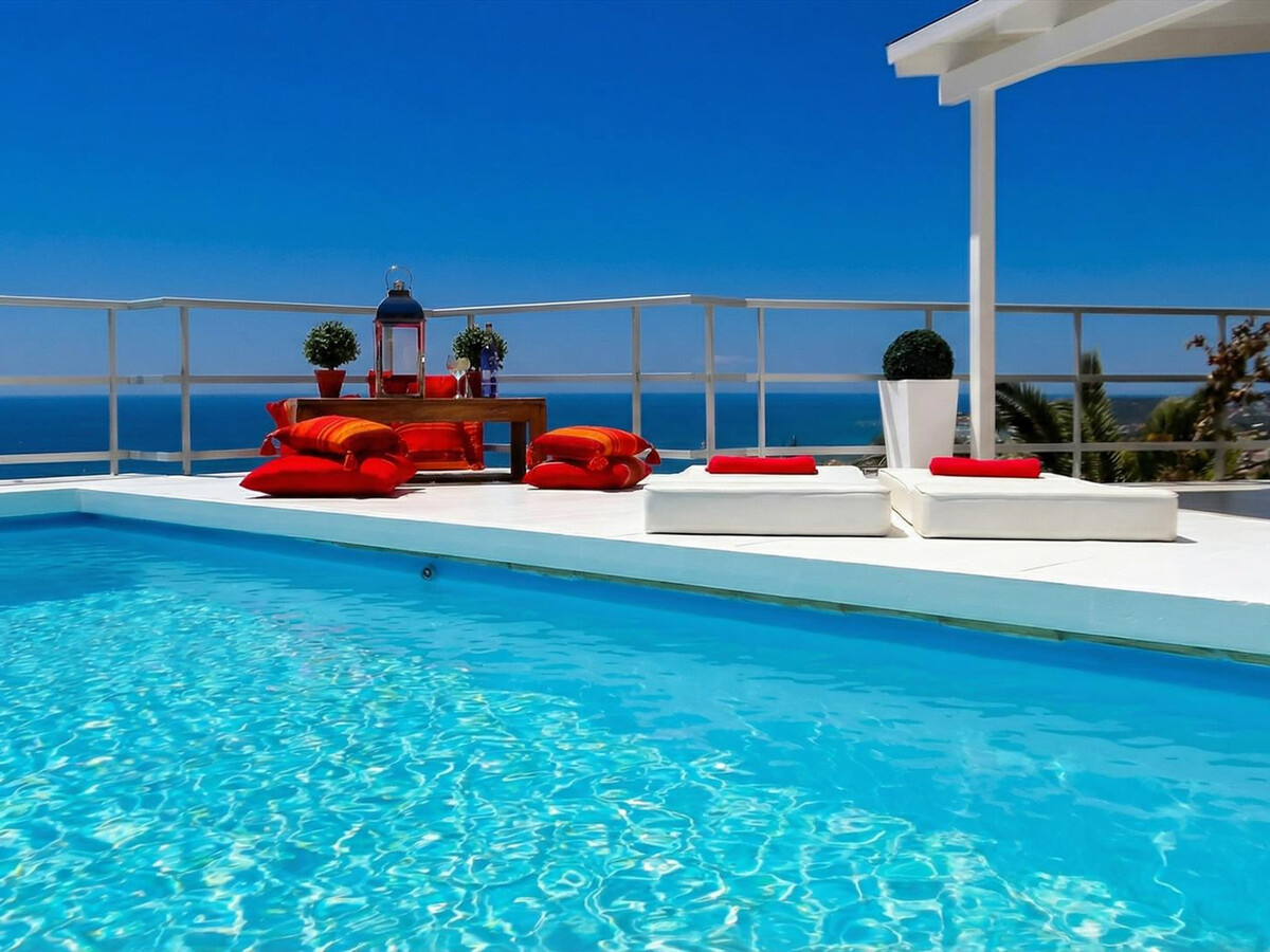 Villa Altavista à Sitges : piscine, 3 terrasses, plage à 15 min - Photo 1