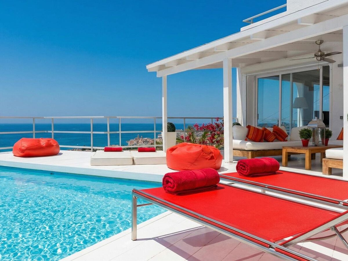Villa Altavista à Sitges : piscine, 3 terrasses, plage à 15 min - Photo 8