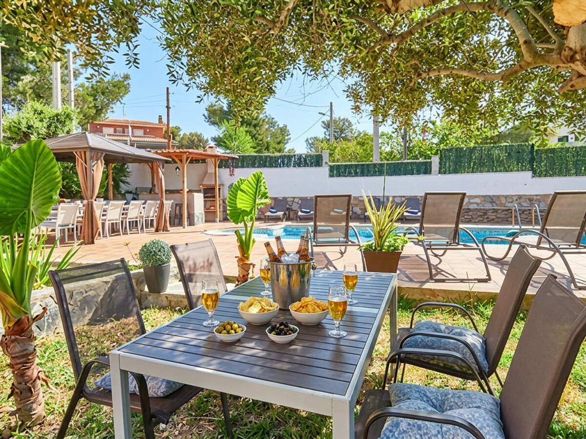 Villa Sitges Lluna : 5 chambres, piscine 9×4m, jusqu'à 16 pers. - Photo 4