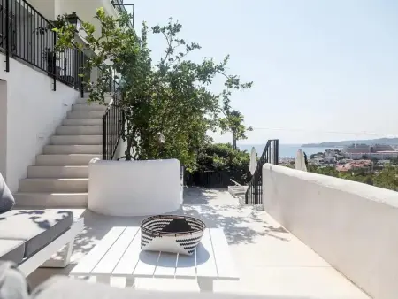 Villa Bohème avec piscine débordement à Sitges : photo 9