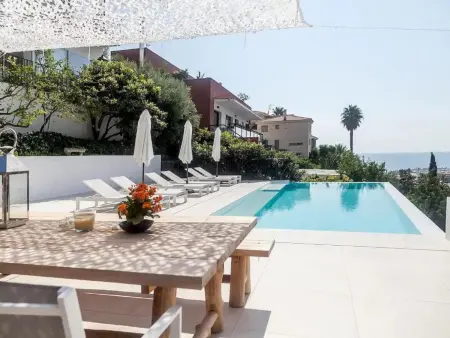 Villa Bohème avec piscine débordement à Sitges : photo 20