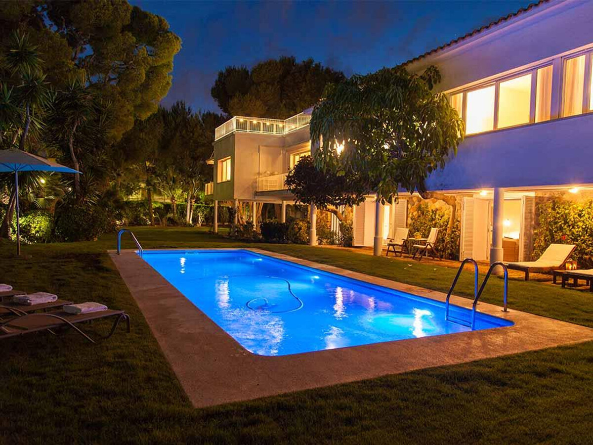 Villa Tupinetti : 6 chambres, piscine privée à 100m de la plage - Photo 2