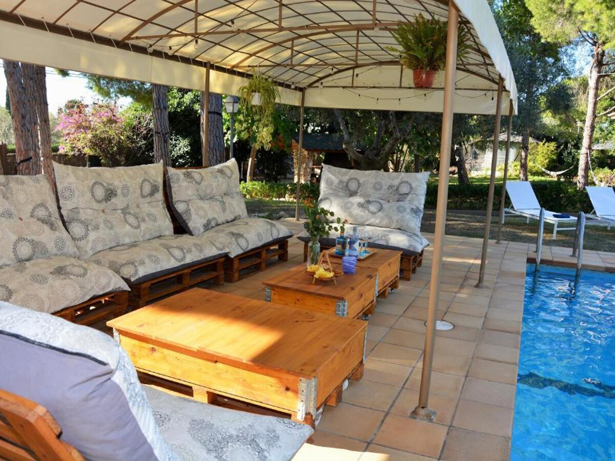 Villa El Ranch à Calafell : 6 chambres, piscine privée 18 pers - Photo 3