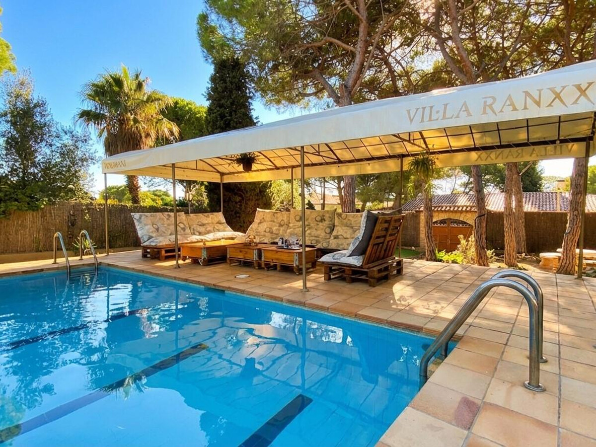 Villa El Ranch à Calafell : 6 chambres, piscine privée 18 pers - Photo 6