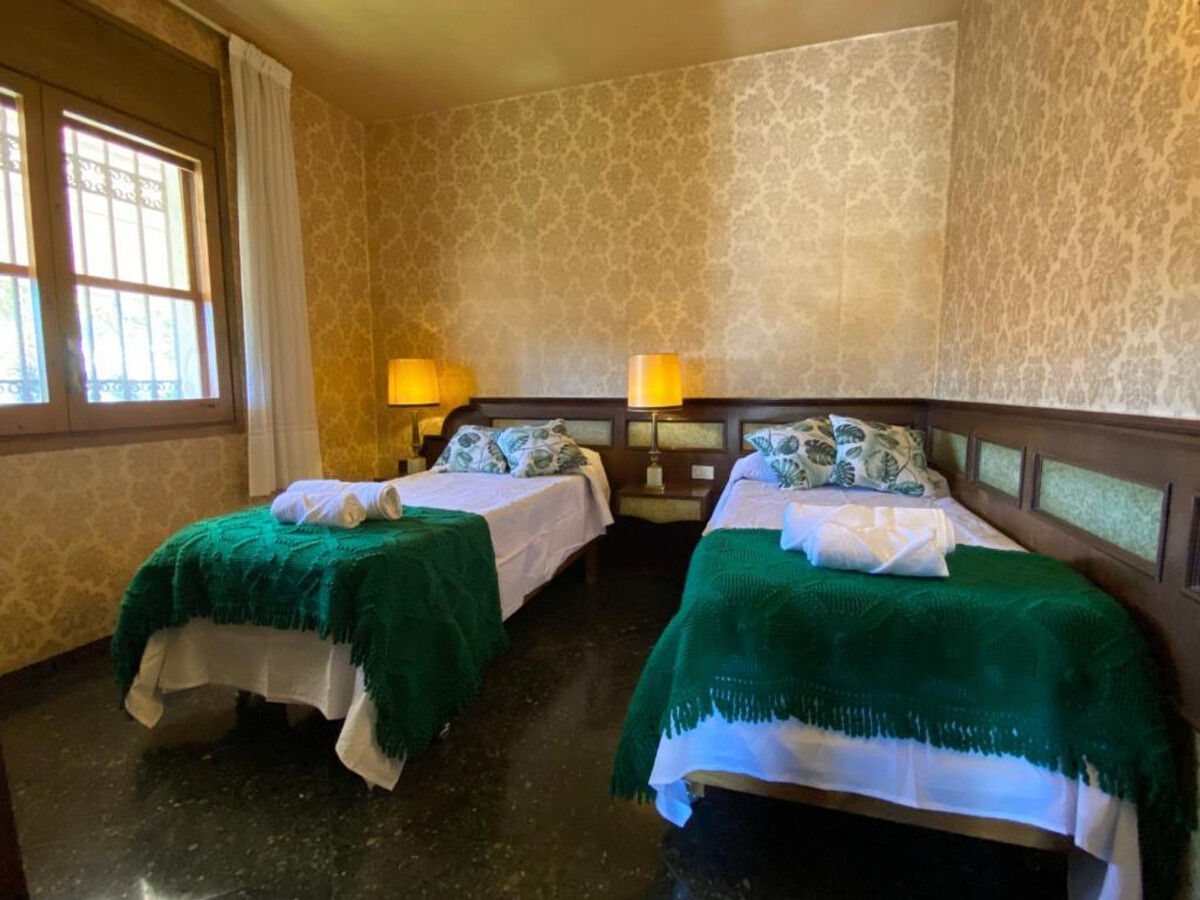 Villa El Ranch à Calafell : 6 chambres, piscine privée 18 pers - Photo 28