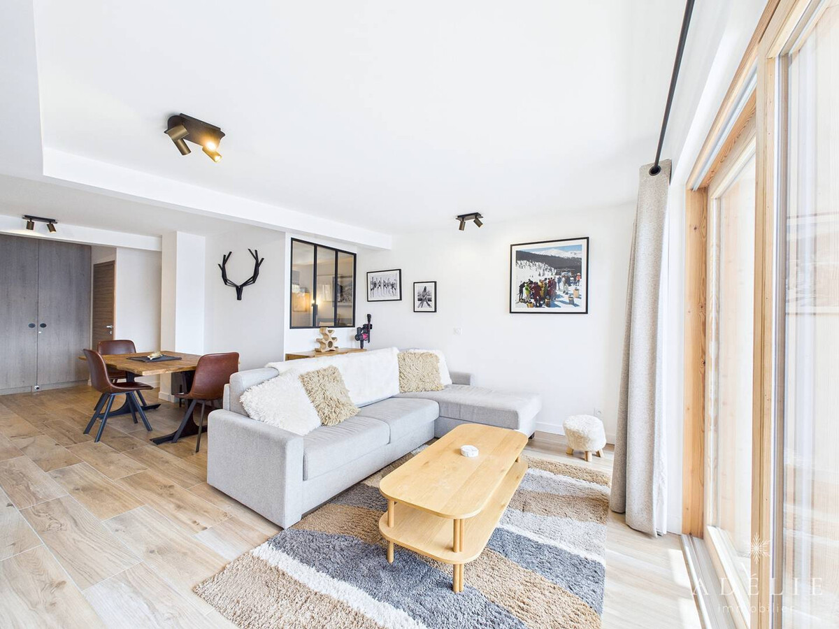 Appartement neuf 3 pièces, balcon sud, 450 m des pistes - Photo 2