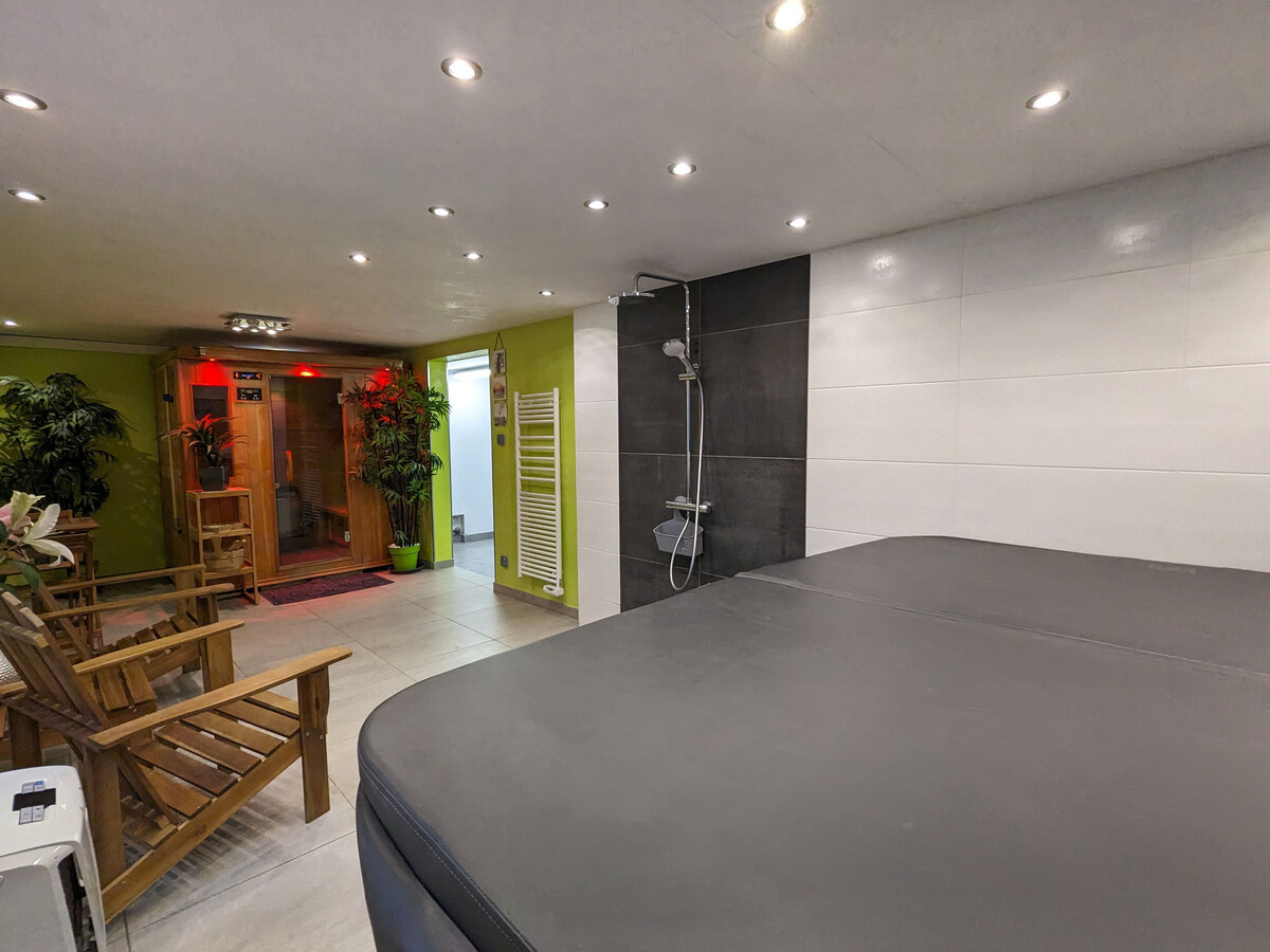 Gîte 6 chambres avec sauna, spa et vue Vosges - Photo 10